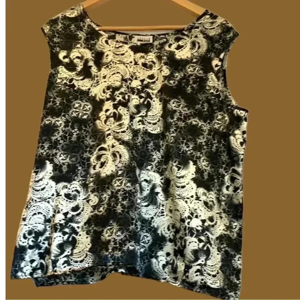 Leslie Fay  Satin Feel tank, size 1X